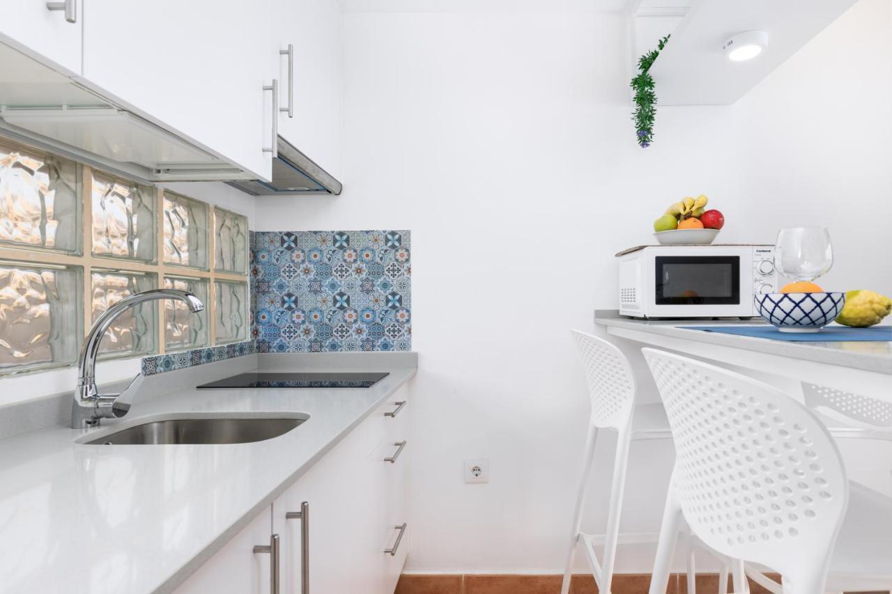 Home2book Aloha Palm Apartment